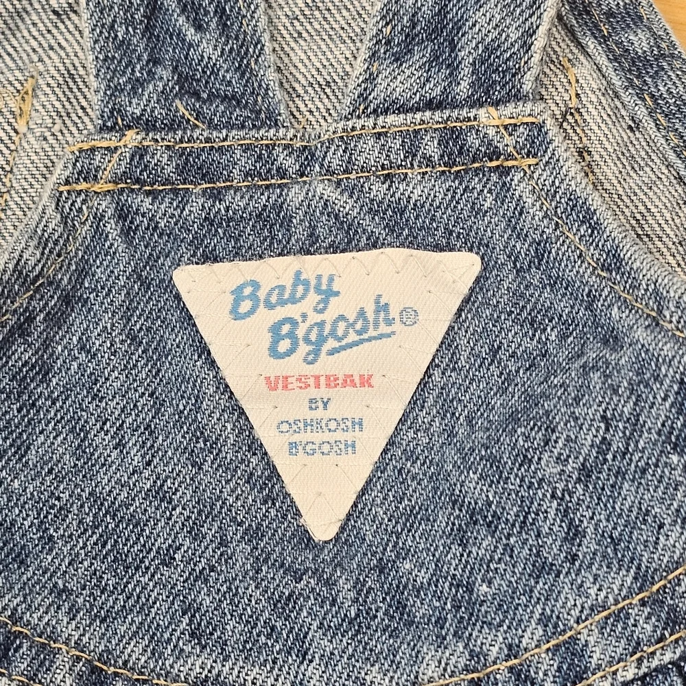 Vtg‎ Oshkosh Baby B’Gosh Girls Blue Jean Bib Overall Romper Size 18mos Pleated